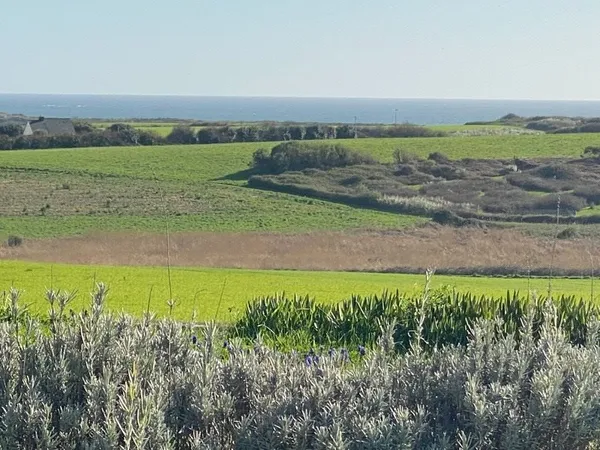 Bien rare ! Vue panoramique mer et campagne !