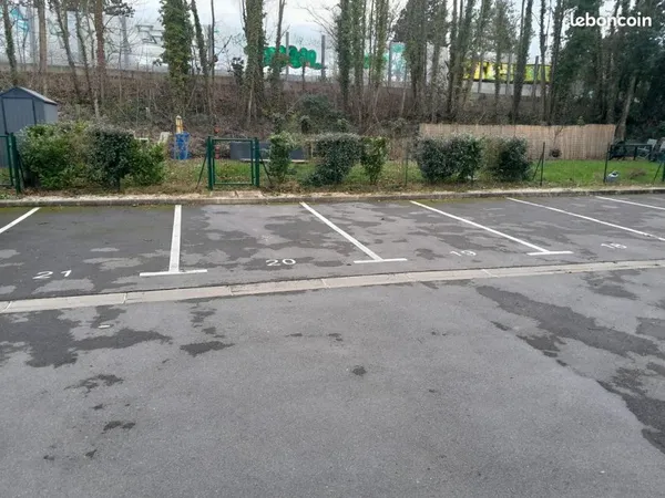 Location parking face beaussite