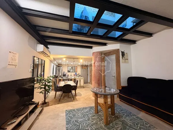 A VENDRE Maison der village 82m2, 3 Chambres à Roquemaure