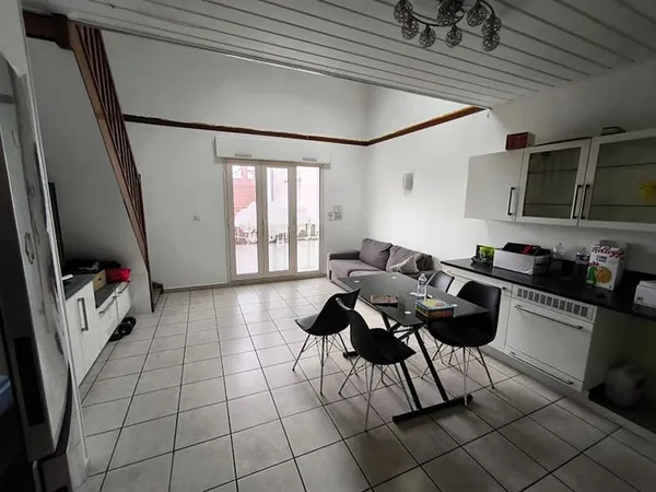 Appartement 4 pièces 81 m²
