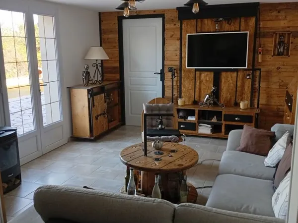Vends maison à llupia