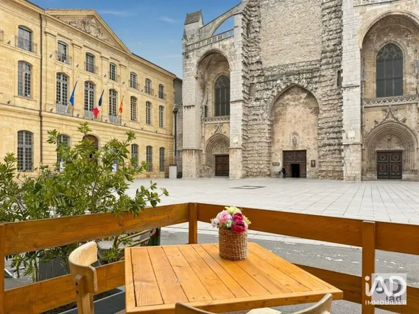 Commerce 50 m²