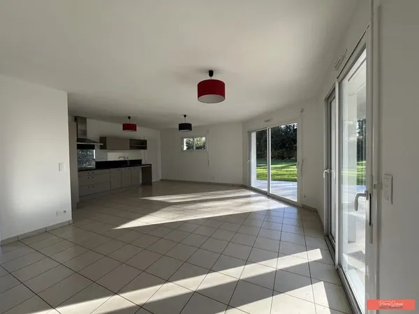 Villa de plain-pied récente !