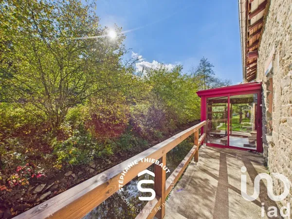 Maison 8 pièces 212 m²