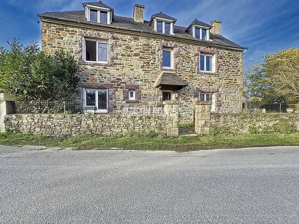 Maison 8 pièces 140 m²
