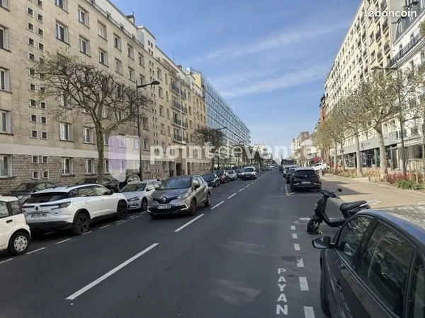 Commerce mobilier/décoration 48 m²