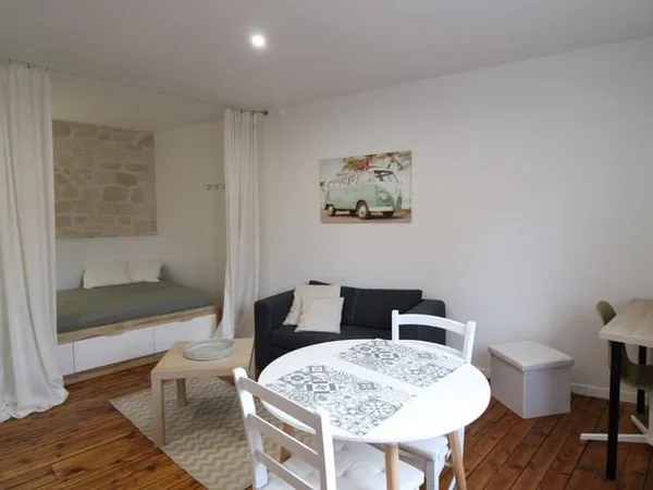 Studio 1 pièce 20 m²