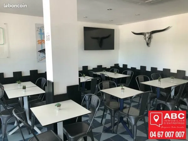 LOCAL COMMERCIAL 80 m² ARGELÈS-SUR-MER
