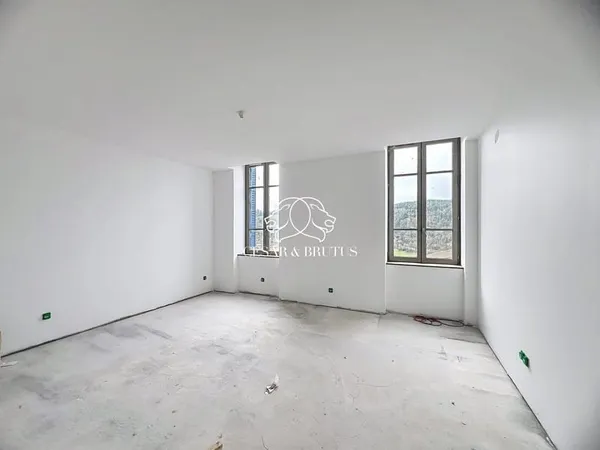 Appartement charmant T3 avec belle vue rénové