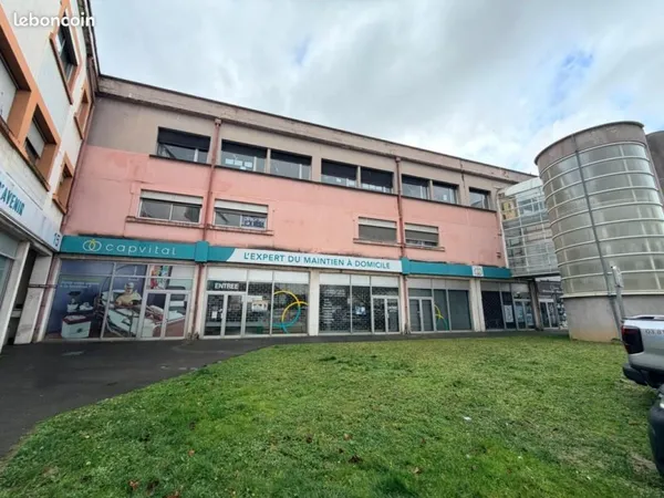 Bureau 153 m²