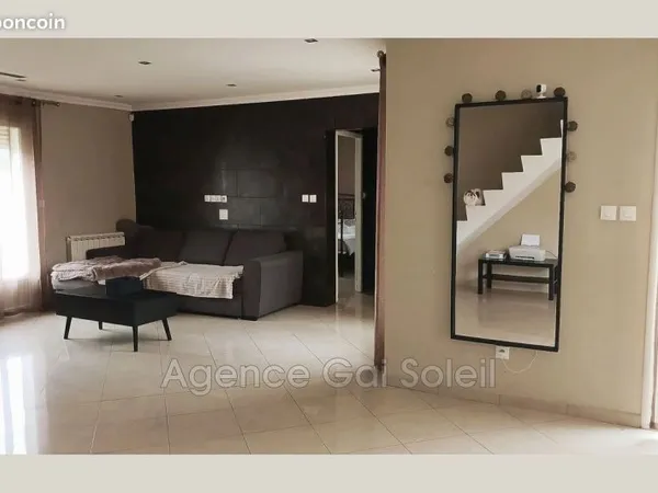 Maison 5 pièces 150 m²