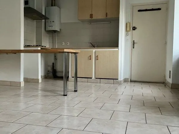 T2 centre ville de castres 40m2