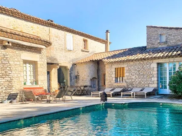 Maison et villa de prestige Vente Vaison-la-Romaine 13p 400m² 1000000€