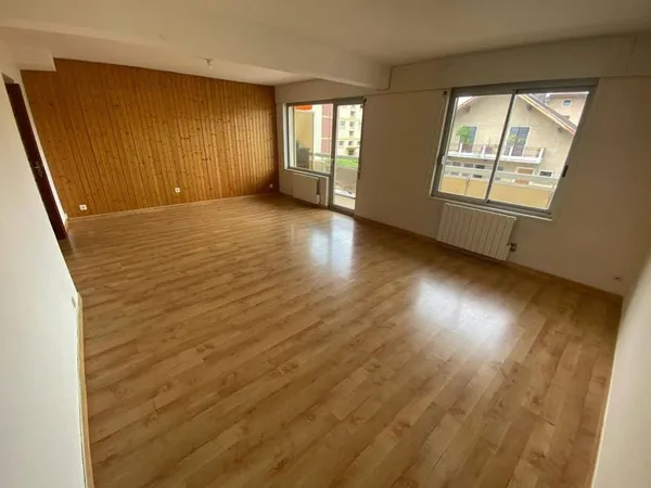 Appartement 2 pièces 67 m²
