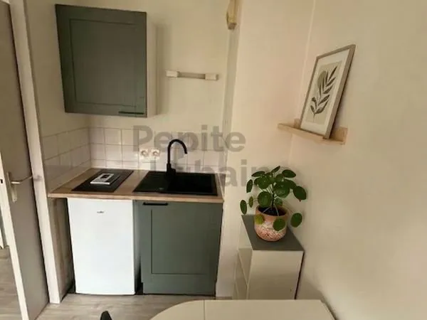 Studio 1 pièce 19 m²