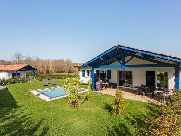 Maison neuve à Ascain