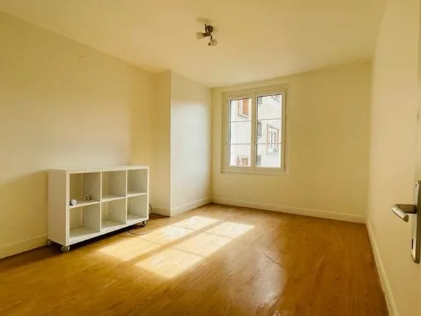 18 RUE SAINT PAUL - LIBRE LE 17/02/23