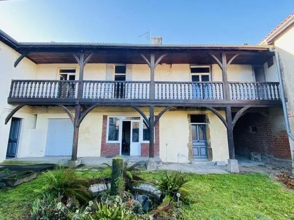 Maison 10 pièces 258 m²