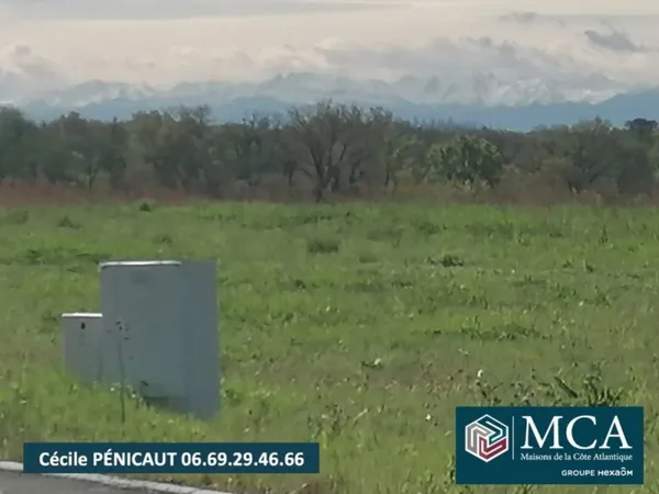 Terrain 755 m²