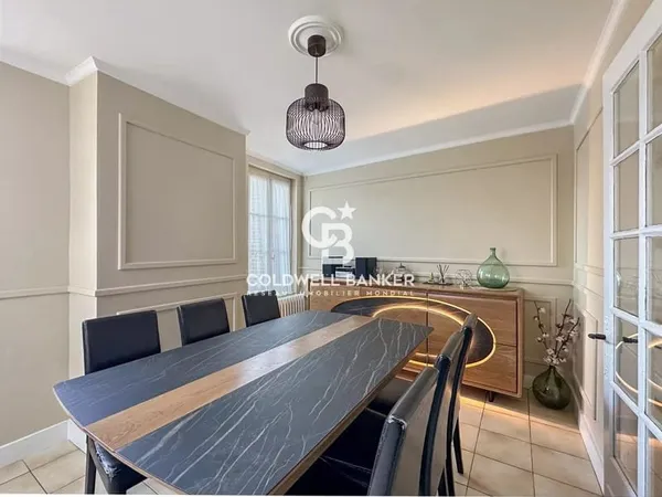 VENTE - Maison - Grenier aménageable - Cour - 14600 Honfleur
