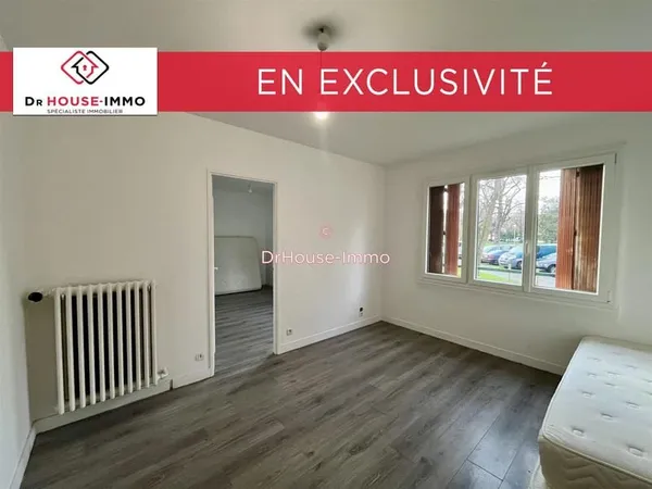 En exclusivité T4 entièrement rénové avec faibles charges