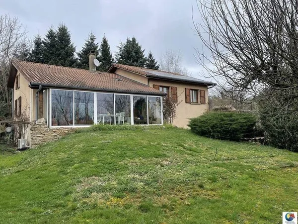 Villa 5 pièces 130 m²