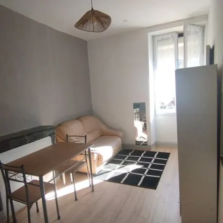 Studio meublé