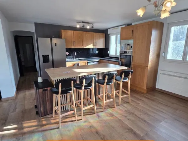 Idéale grande famille. 4 chambres. Prix attractif