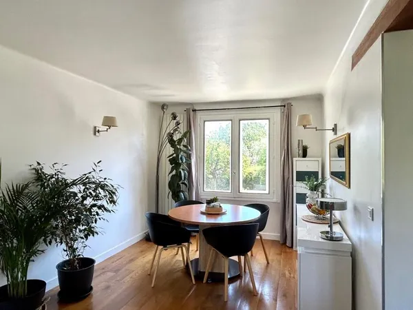 Maison 5 pièces 144 m²