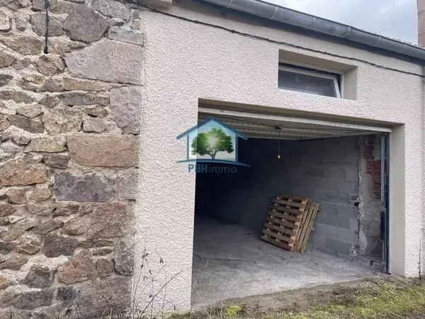 Local professionnel 145 m²