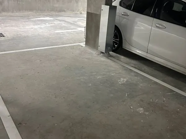Place de parking à louer - Cormeilles-en-Parisis (proche gare)