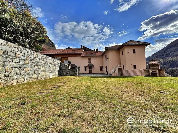 Maison de luxe 6 pièces 190 m²