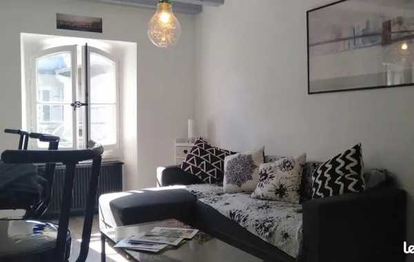 Grand appartement T2