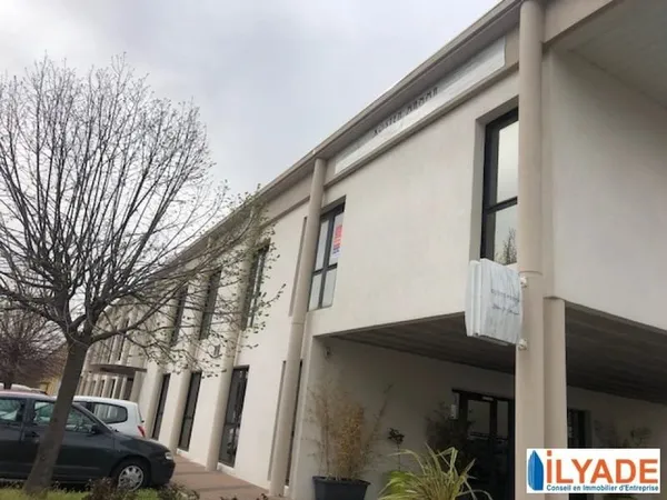 BUREAUX à vendre
