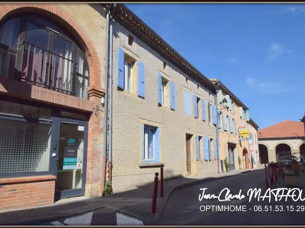 A vendre Maison T6 5 chambres 205 m2 avec garage et dépendances