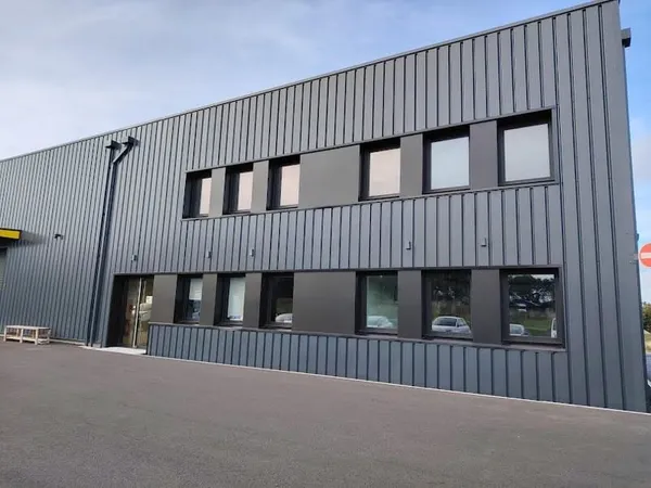 Local 1 pièce 230 m²