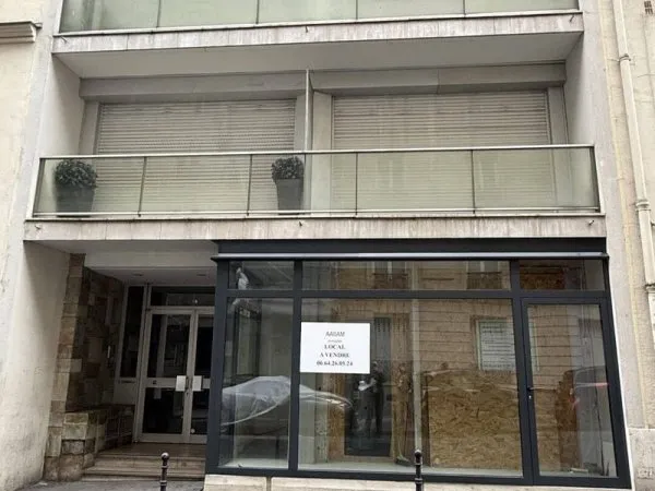 Bureaux 51 m²