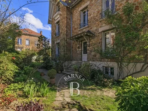 Belle maison meulière à Meudon