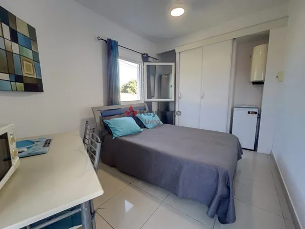 A LOUER: Studio, 15 m2, meublé, Saint-André