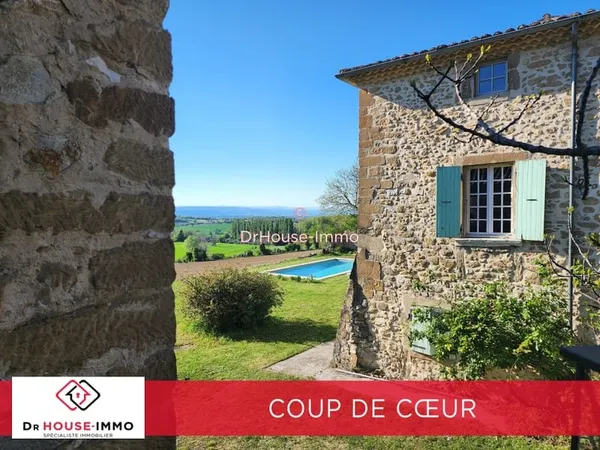 Majestueuse Demeure Familiale de 14 Pièces à La Baume-Cornillane avec Jardin, Piscine, et Garage