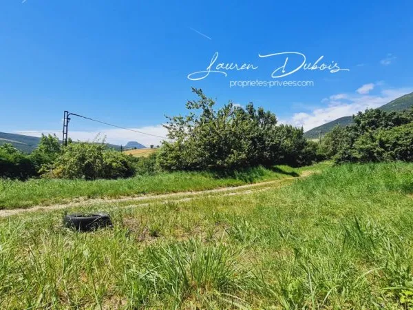 L'EPINE - Terrain constructible 1003 m2
