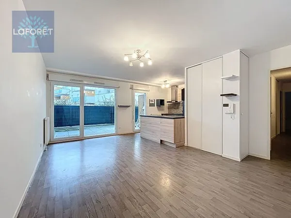 Appartement Bruz 3 pièce(s) 66 m2