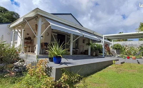 Maison F4 récente avec jardin Petit-Bourg (Grande Savane / La Lézarde)
