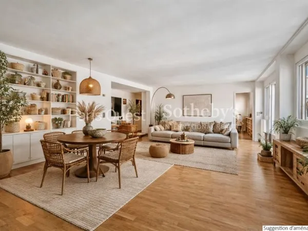Bel appartement familial de 112 m² - Place Saint-Ferdinand