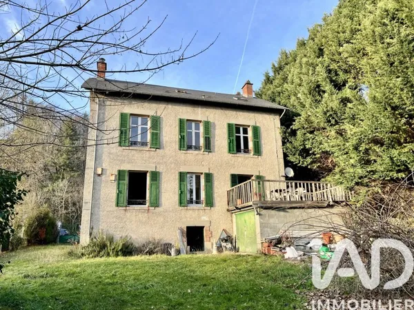 Maison 7 pièces 195 m²