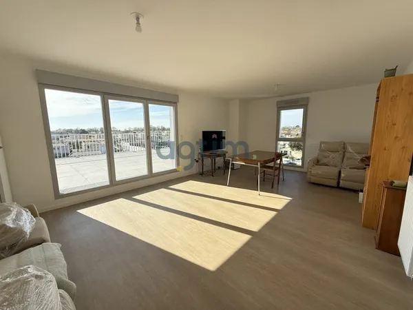 Appartement T4 neuf Dernier étage avec grande terrasse P
