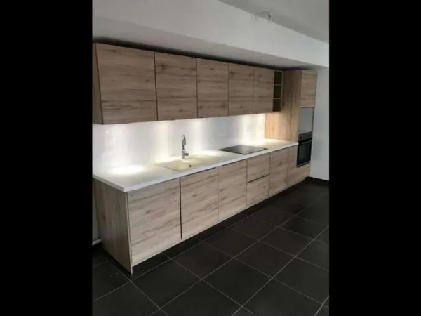 Appartement 4 pièces 82 m²