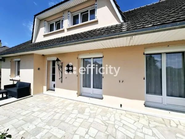 Maison 7 pièces 138 m²
