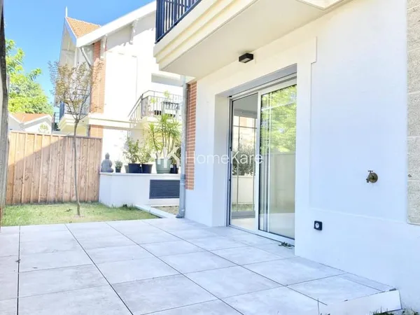 APPARTEMENT DE STANDING T4 AVEC JARDIN