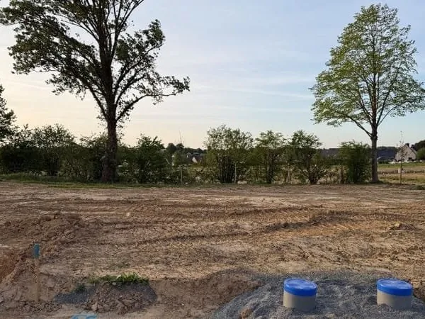 Terrain 216 m²